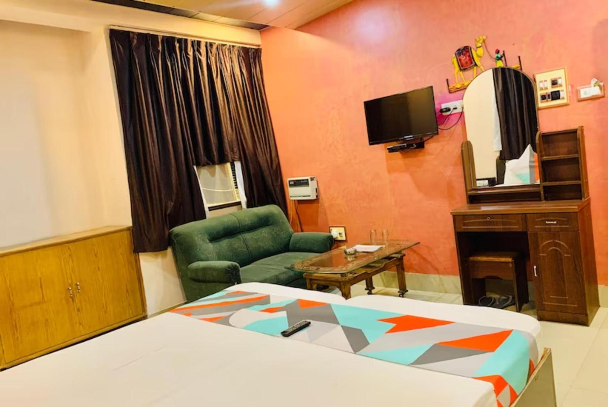 Grg R P International Patna Hotel Patna  Ngoại thất bức ảnh