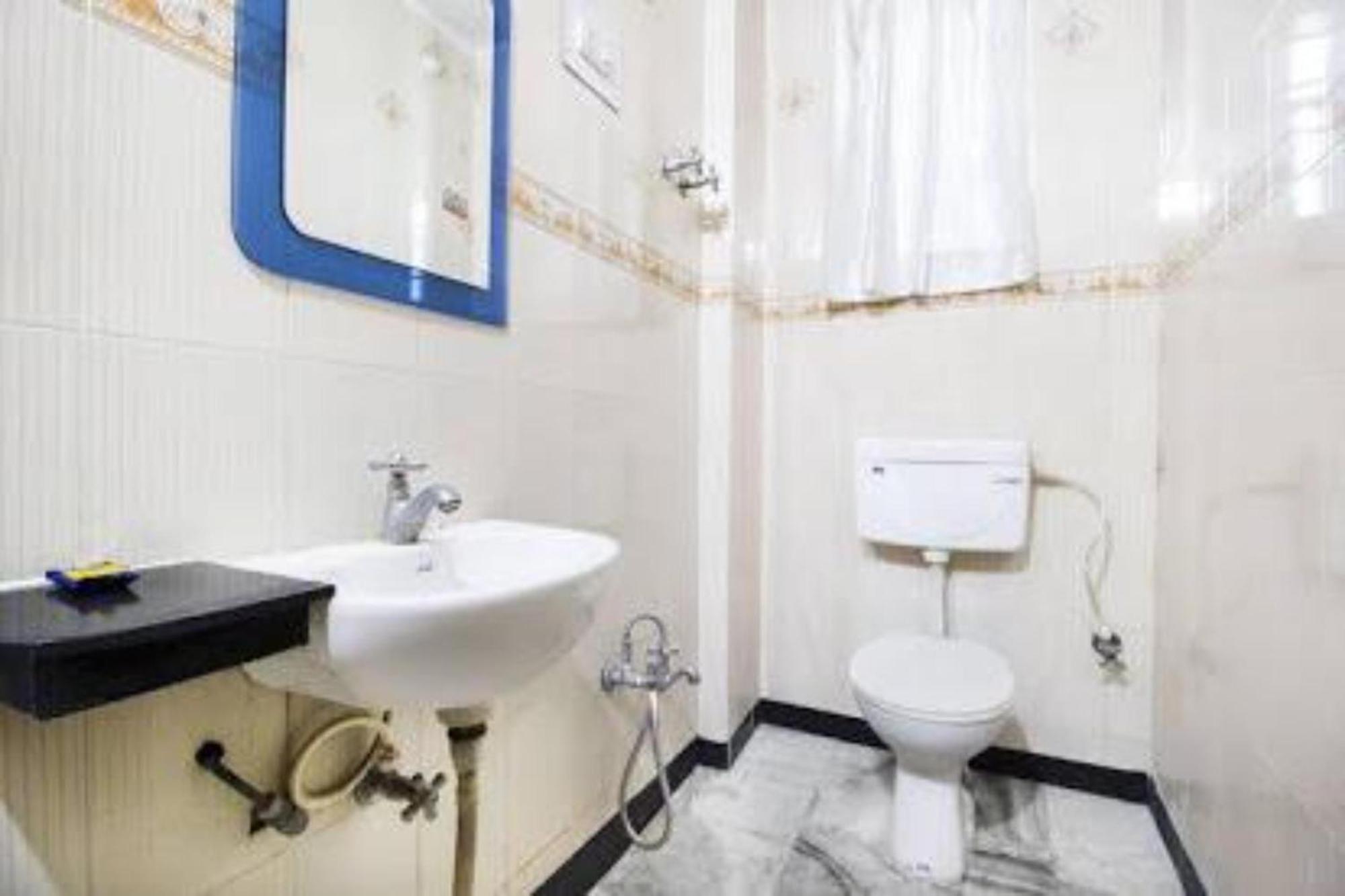 Grg R P International Patna Hotel Patna  Ngoại thất bức ảnh