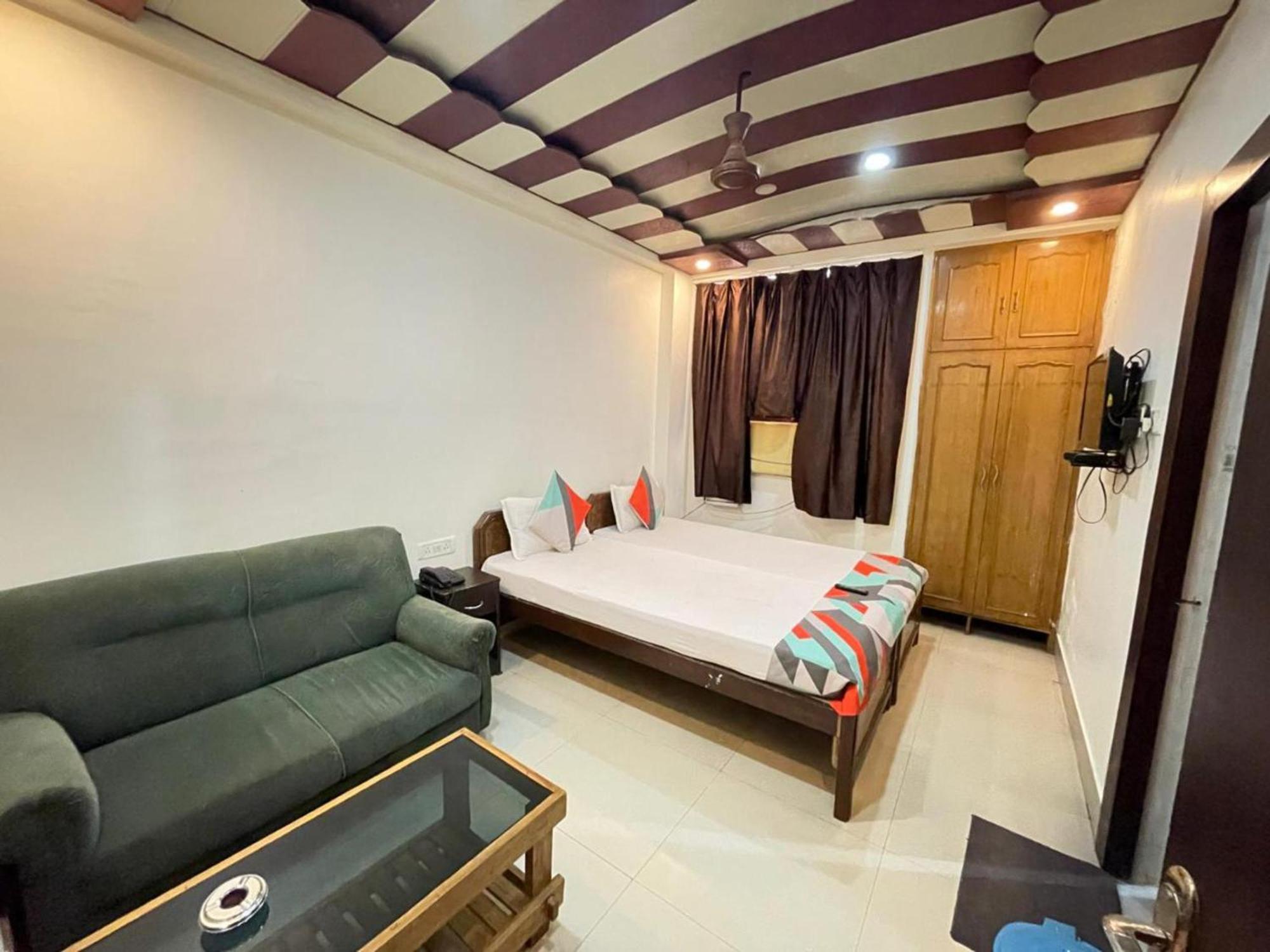 Grg R P International Patna Hotel Patna  Ngoại thất bức ảnh