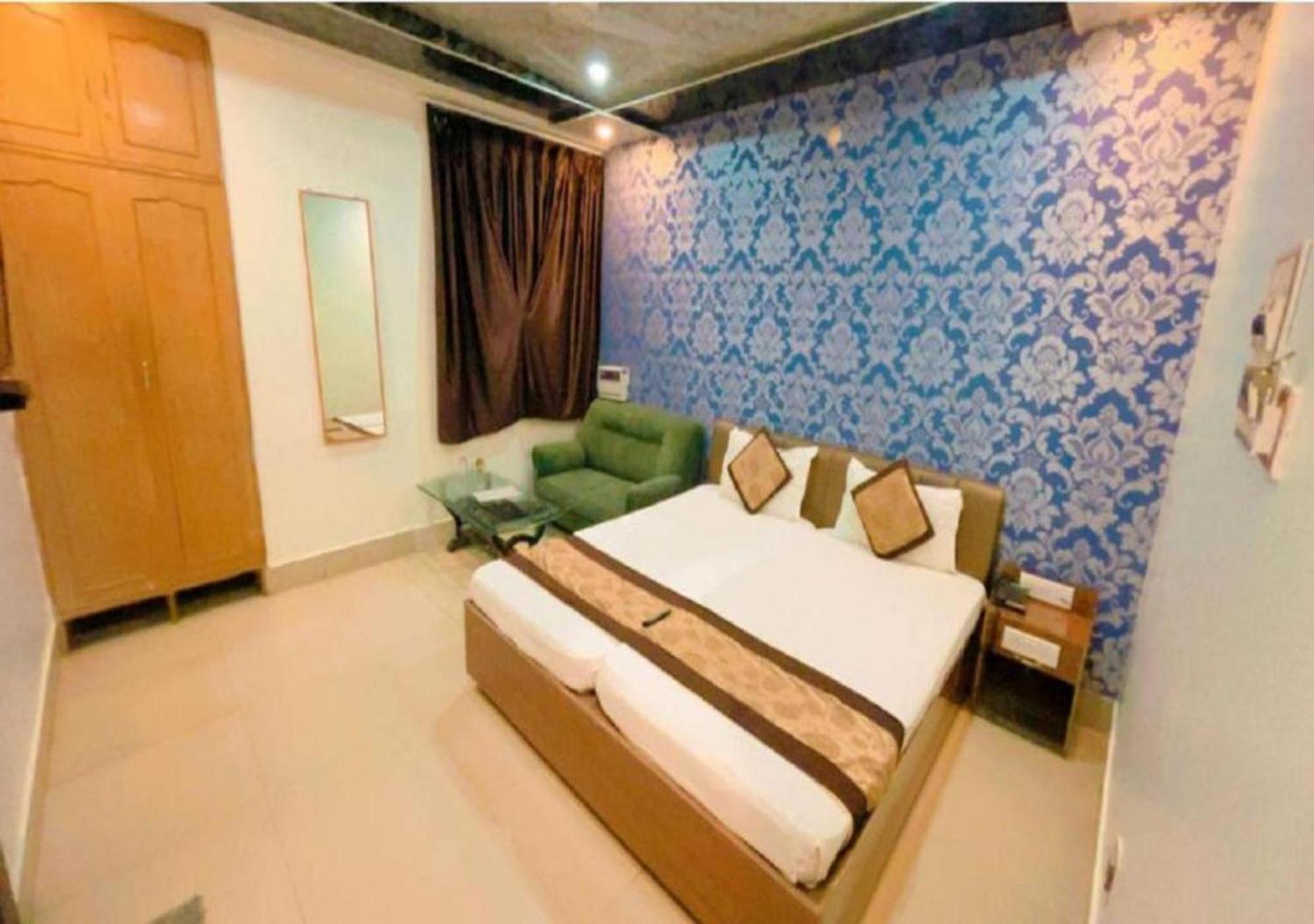 Grg R P International Patna Hotel Patna  Ngoại thất bức ảnh