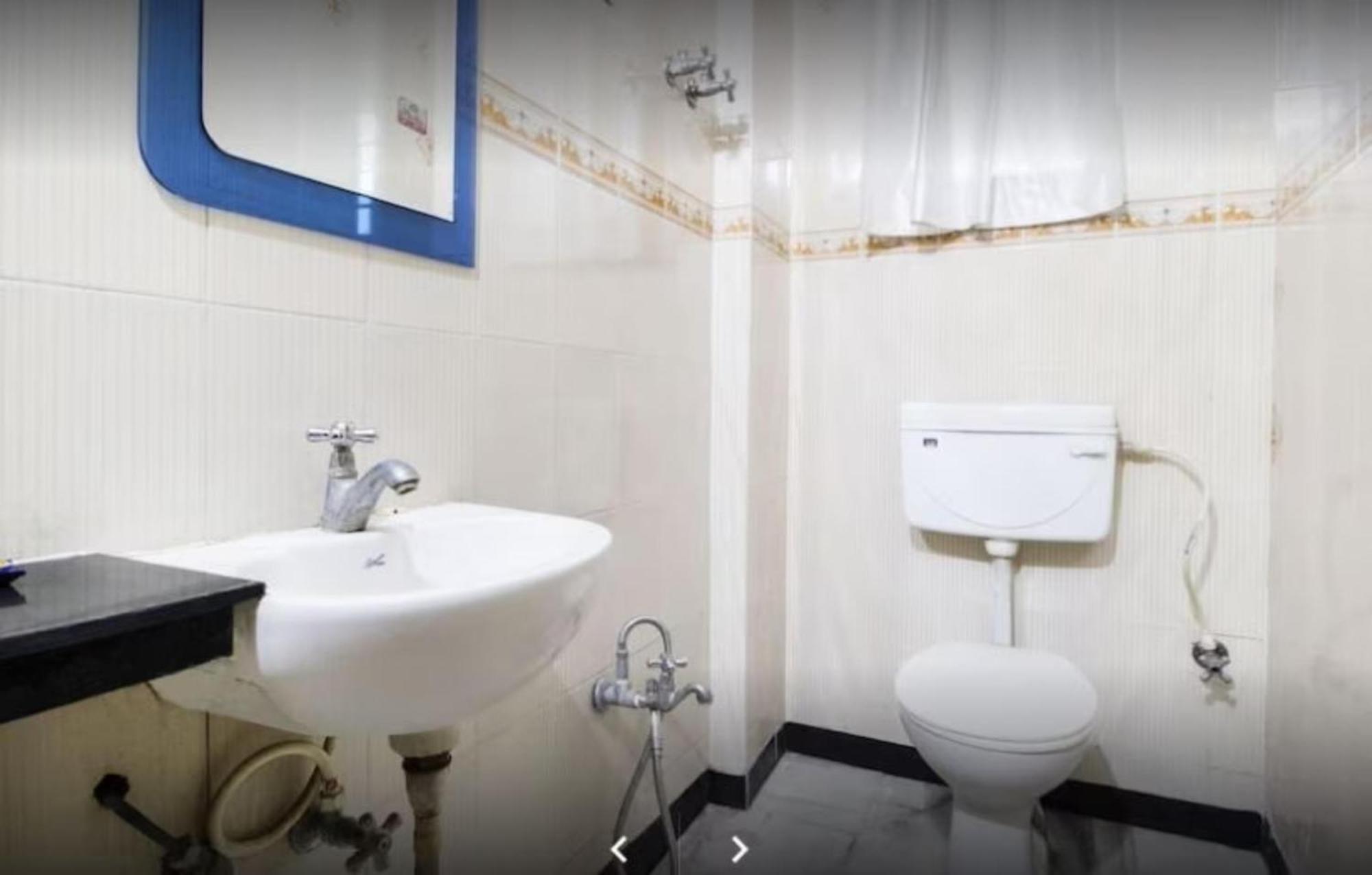 Grg R P International Patna Hotel Patna  Ngoại thất bức ảnh