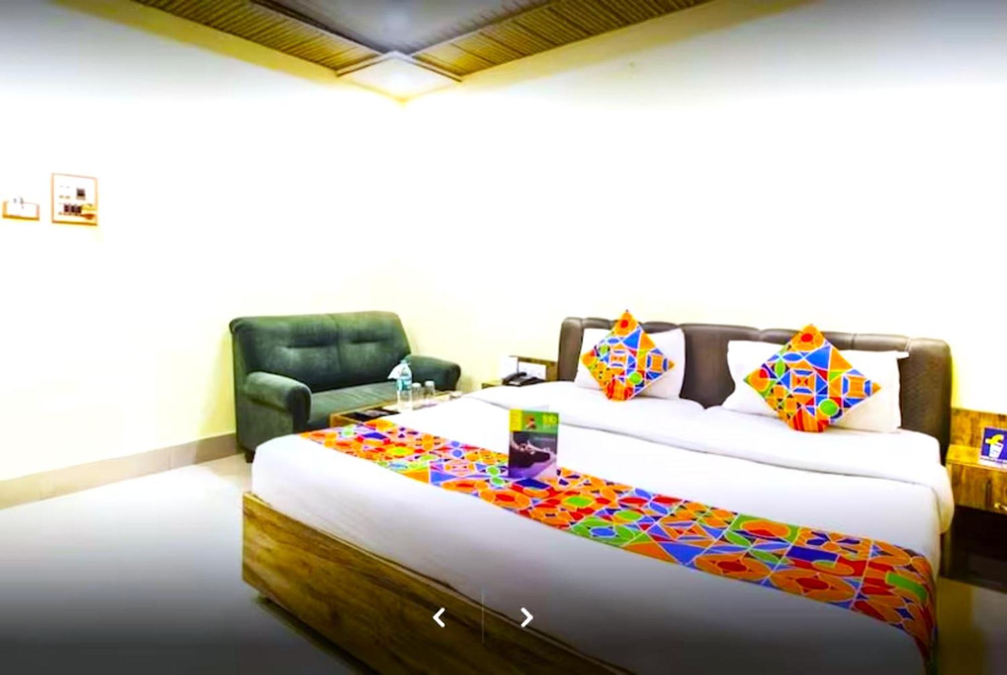 Grg R P International Patna Hotel Patna  Ngoại thất bức ảnh